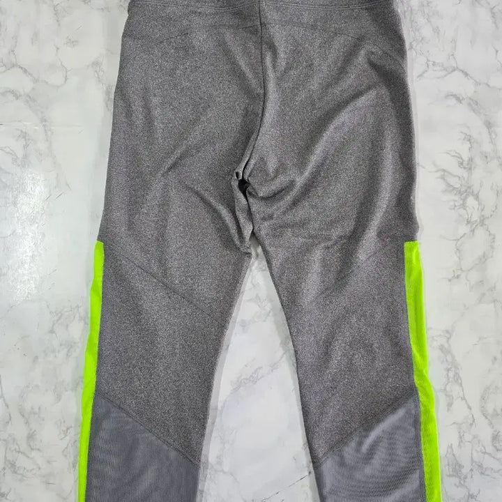 [BUNJANG] Abercrombie Gray/Fluorescent 7/10 Leggings Women&