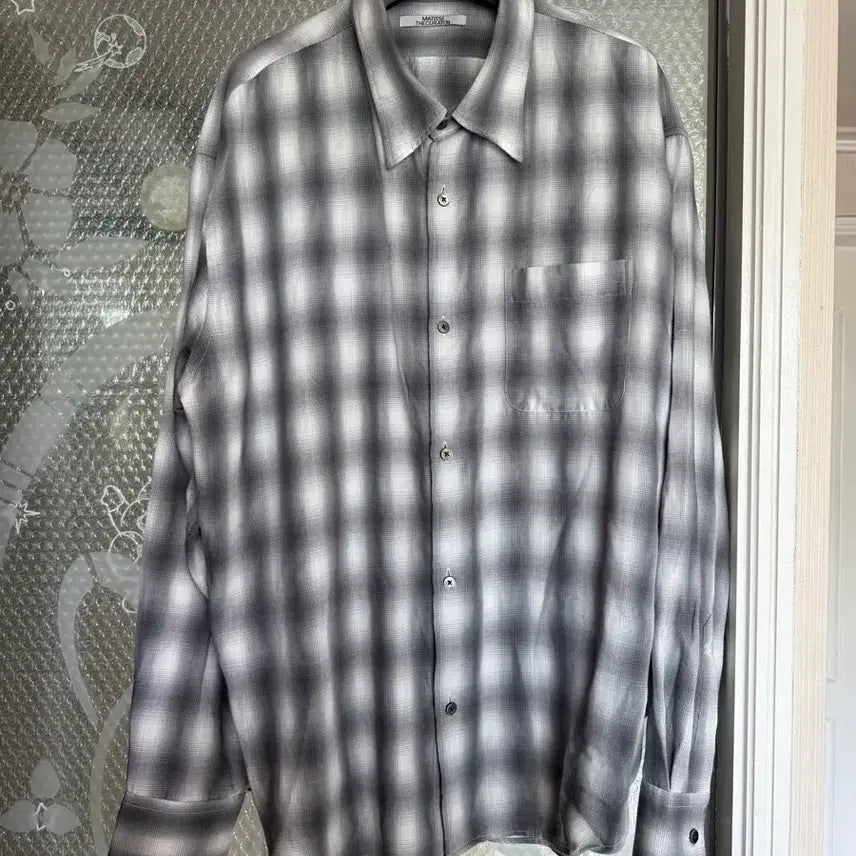 [BUNJANG] Matisse The Curator Ombre Shirt Black / 마티스더큐레이터 옴브레셔츠 블랙