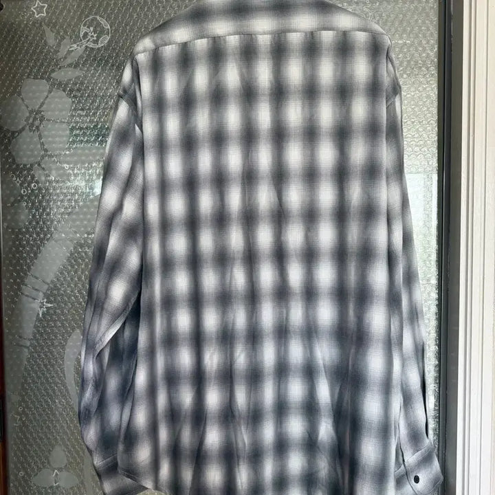 [BUNJANG] Matisse The Curator Ombre Shirt Black / 마티스더큐레이터 옴브레셔츠 블랙