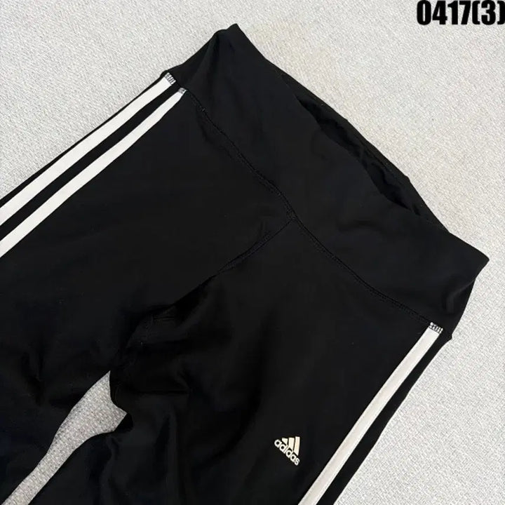 [BUNJANG] Adidas Three-Stripes Leggings Black Women&