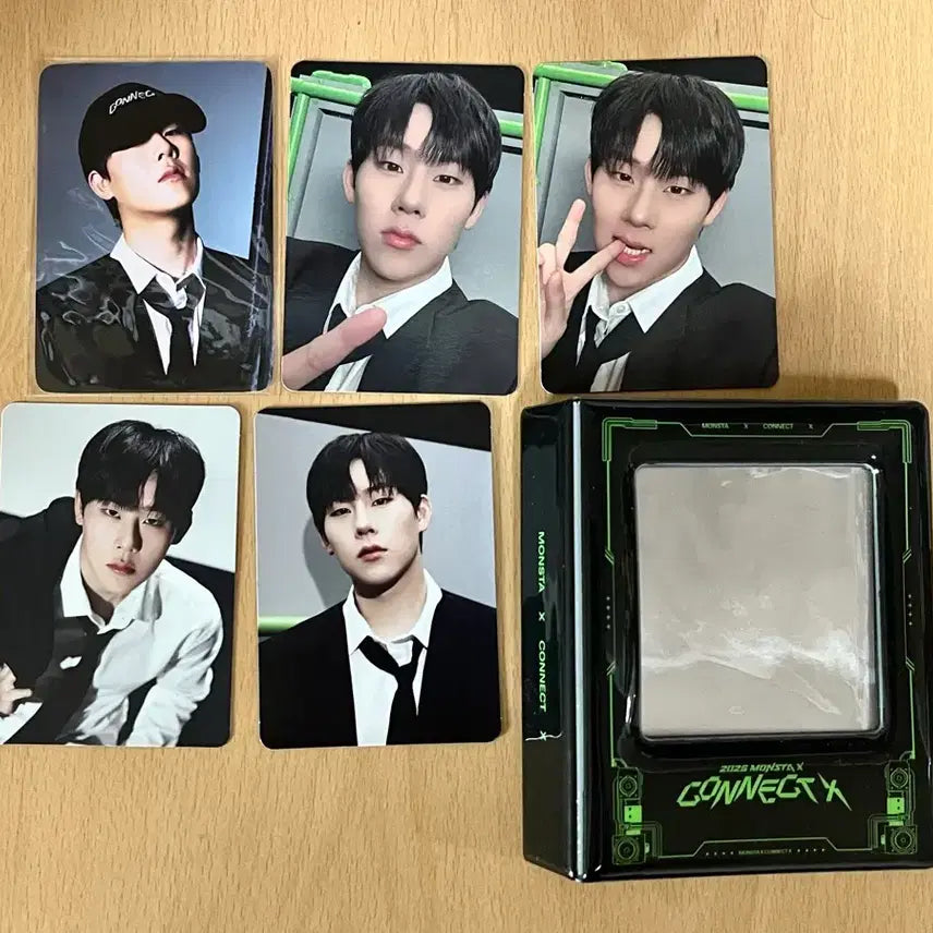 [SOLD OUT] 몬스타엑스 몬엑 CONNECT X 콜렉트북 주헌 포카 세트