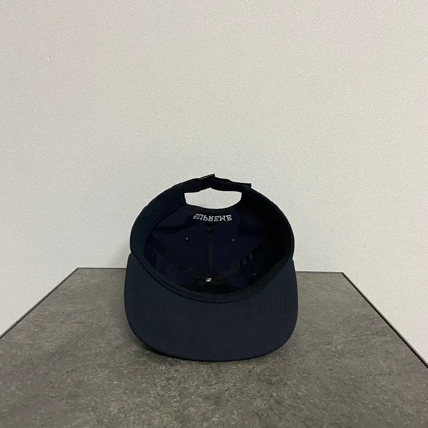 [BUNJANG] Supreme 6-Panel Ball Cap Hat 23FW Resistant Black / (OS) 슈프림 6패널 볼캡 모자 23FW 레지스턴트 블랙