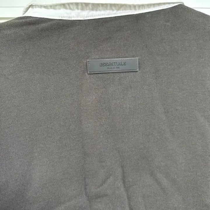 [SOLD OUT] 에센셜 1977 럭비폴로 L (105추천)