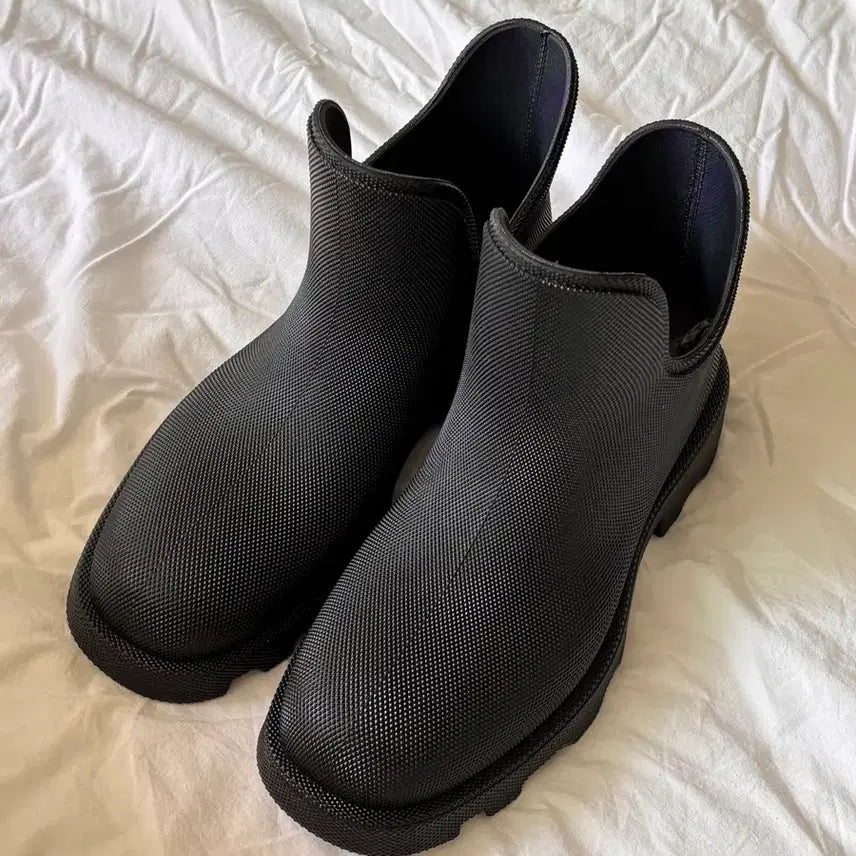 [BUNJANG] Burberry Marsh Low Boots 44 / 버버리 마쉬 로우 부츠 44 / 새제품 / 풀박스 / 정가 110만원