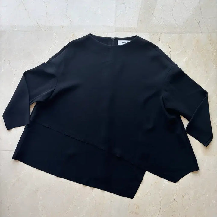 [BUNJANG] Enfold Asymmetrical Top / Enfold 엔폴드 비대칭 탑 38사이즈