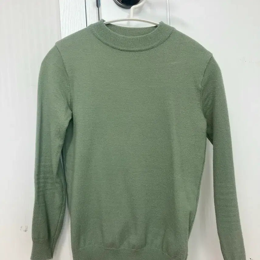 [BUNJANG] Imvely Mint Slim Fit Mock Neck Knit / 임블리 민트색 슬림핏 반목니트