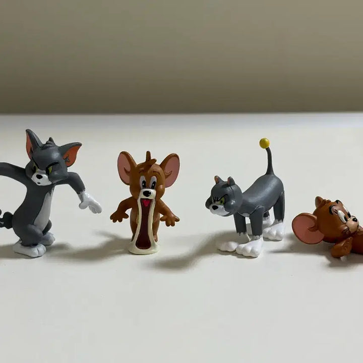 [BUNJANG] Tom and Jerry Gachapon Figure Set / 톰과제리 가챠 피규어 세트