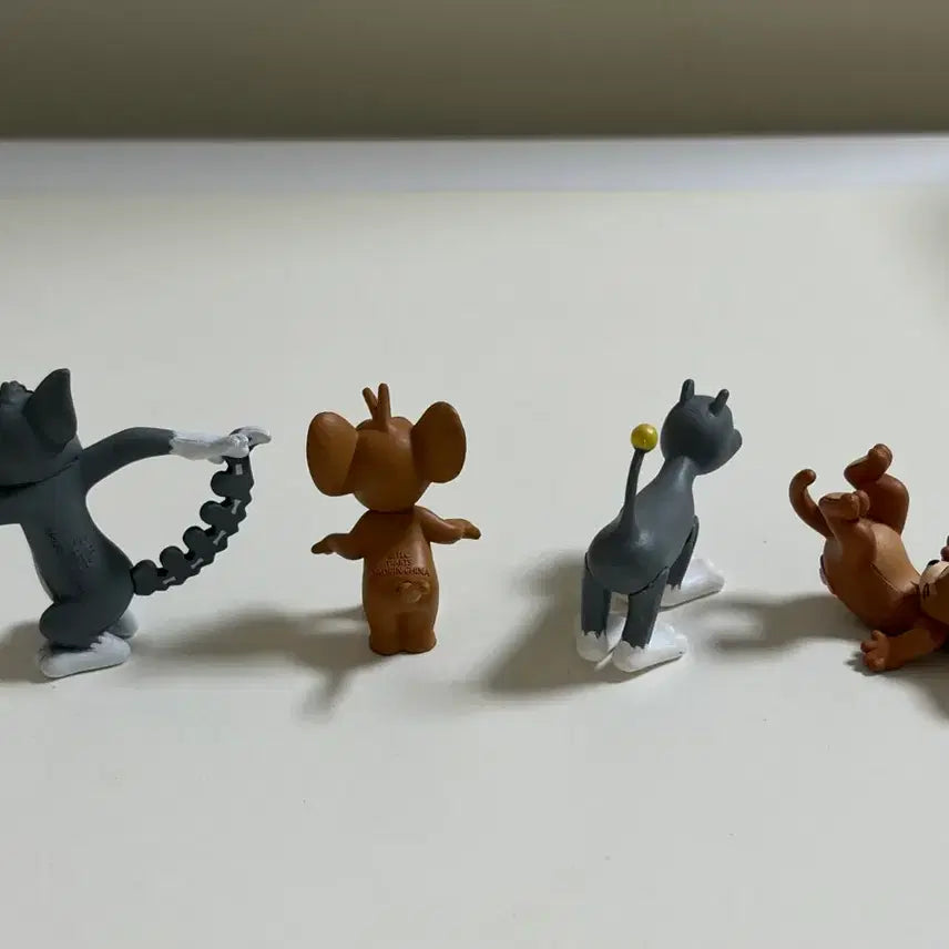 [BUNJANG] Tom and Jerry Gachapon Figure Set / 톰과제리 가챠 피규어 세트