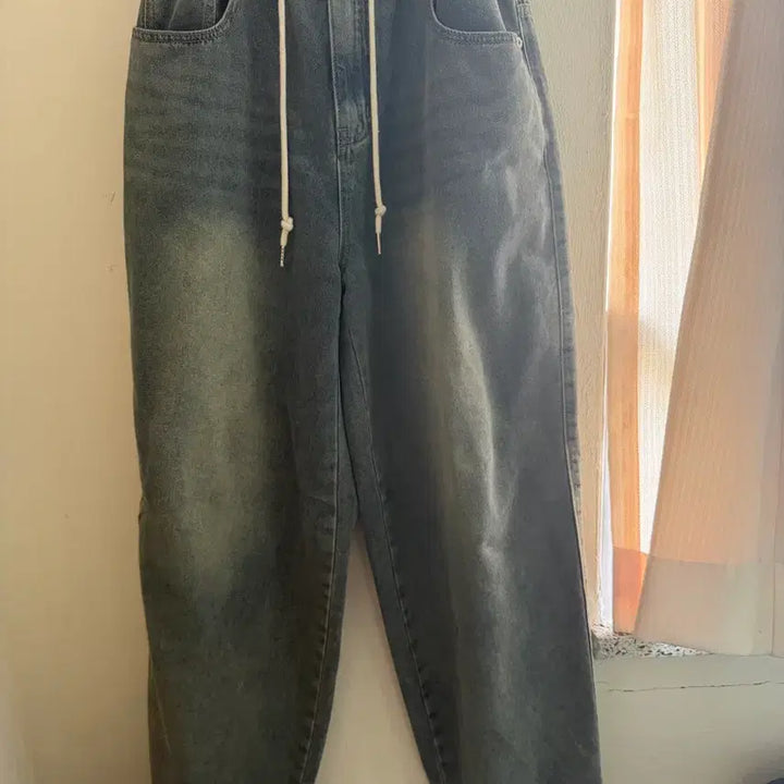 [BUNJANG] Washing Denim Jogger Pants (Indigo Blue) / 워싱 데님 조거팬츠(인디고 블루)
