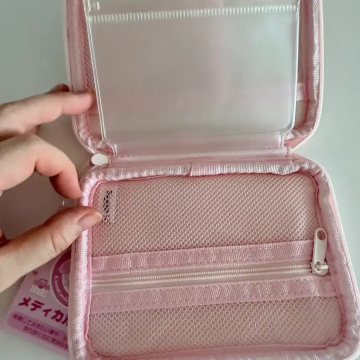 [BUNJANG] Sanrio My Melody Nurse Handbook Pouch Set / 산리오 간호수첩 파우치세트 마이멜로디 간호사