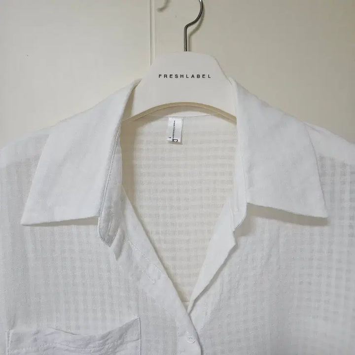 [BUNJANG] White Grid See-Through Shirt Loose Fit / [1번 착용] 화이트 격자 시스루 살안타 셔츠 루즈핏