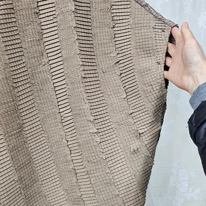 [SOLD OUT] 브라운 주름 반팔 블라우스