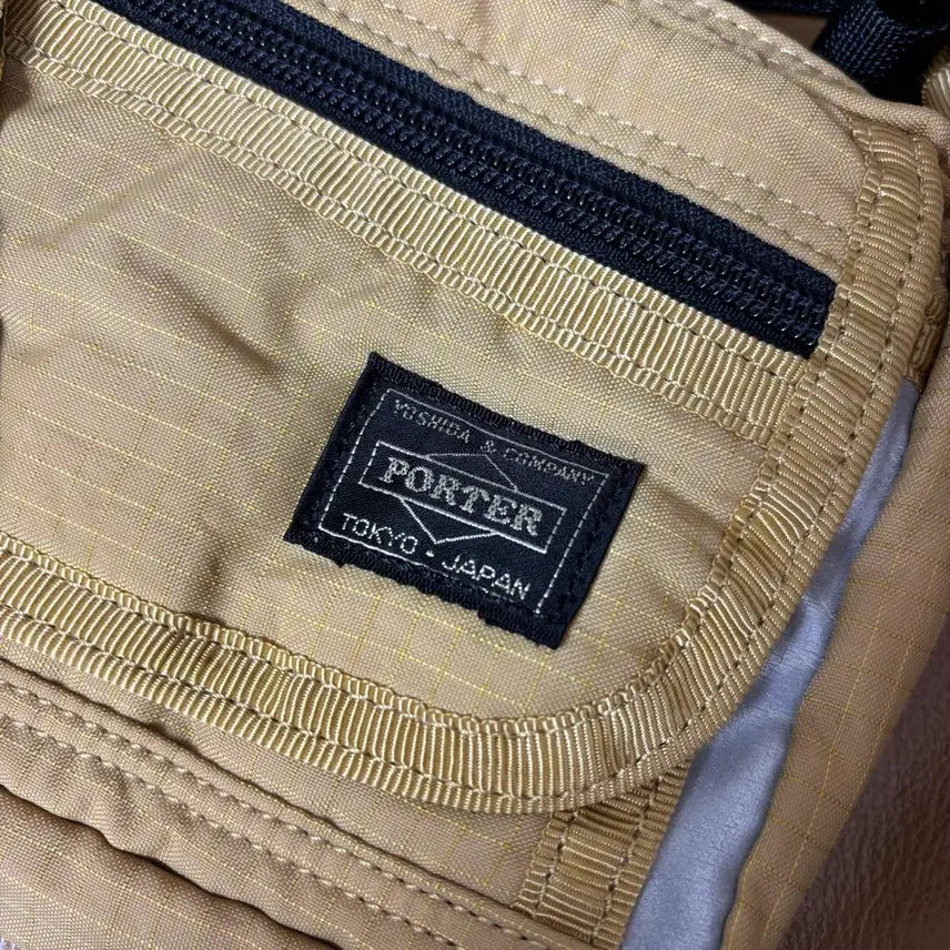 [BUNJANG] Porter Small Crossbody Bag Cream Yellow / PORTER 포터 스몰백 크로스백 샤코슈 가방 크림 옐로우