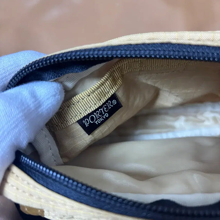 [BUNJANG] Porter Small Crossbody Bag Cream Yellow / PORTER 포터 스몰백 크로스백 샤코슈 가방 크림 옐로우