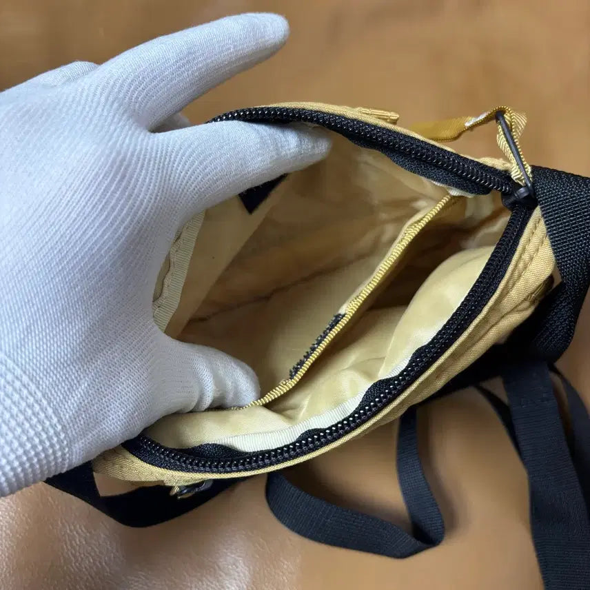 [BUNJANG] Porter Small Crossbody Bag Cream Yellow / PORTER 포터 스몰백 크로스백 샤코슈 가방 크림 옐로우