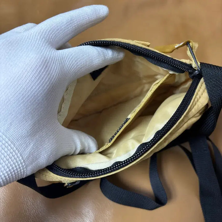 [BUNJANG] Porter Small Crossbody Bag Cream Yellow / PORTER 포터 스몰백 크로스백 샤코슈 가방 크림 옐로우