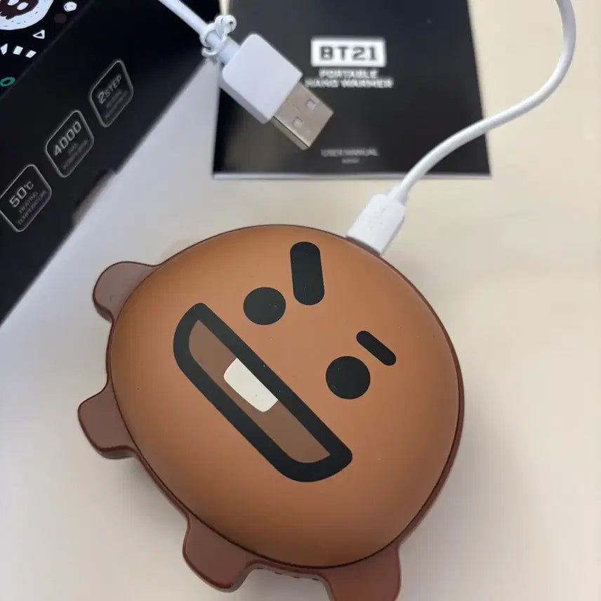 [SOLD OUT] 방탄소년단 BT21 슈키 shooky 충전식 보조배터리 &amp; 손난로