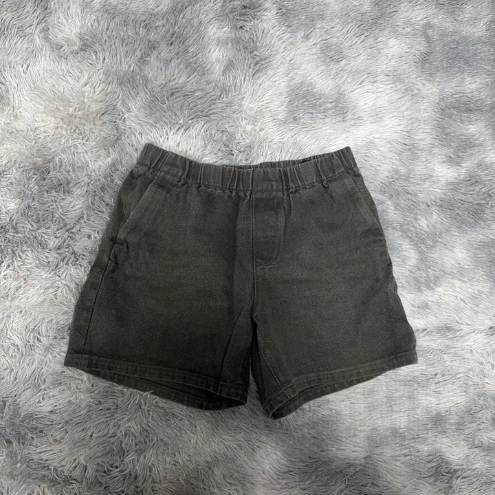 [BUNJANG] COS Pigment Black Denim Shorts M Size / cos 코스 피그먼트 흑청 반바지 M사이즈