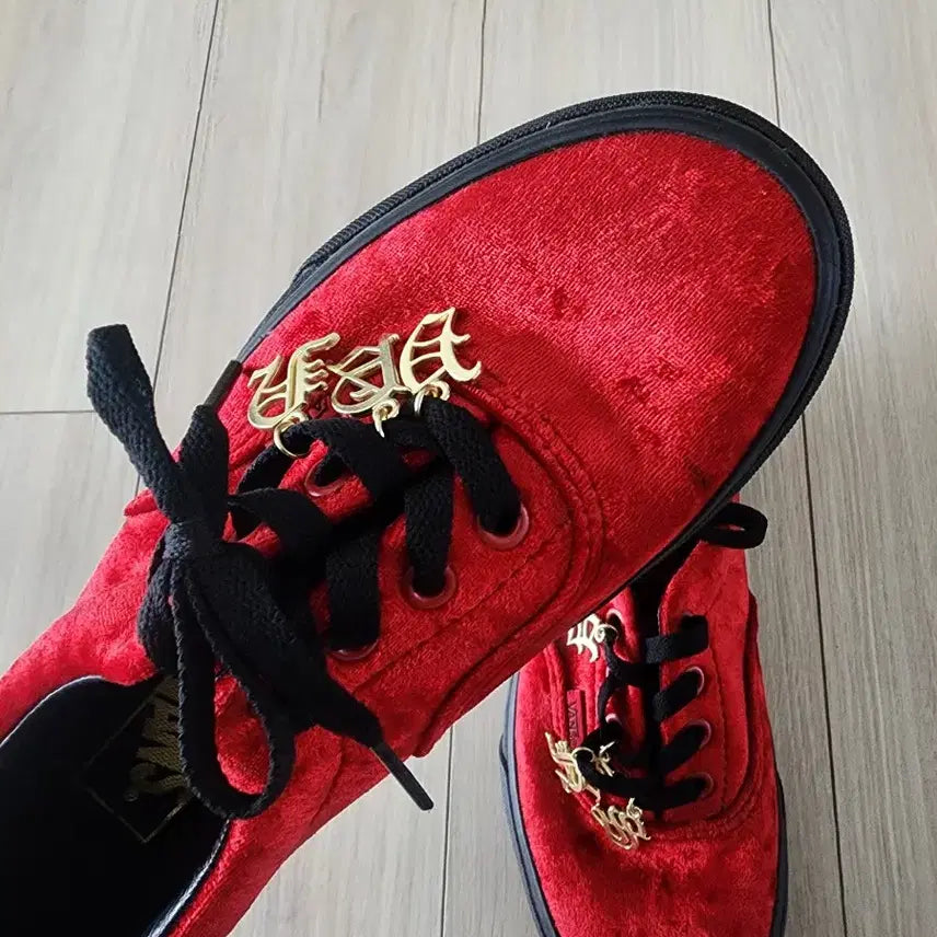 [BUNJANG] Vans Red Velvet Sneakers / 반스 레드 벨벳 스니커즈