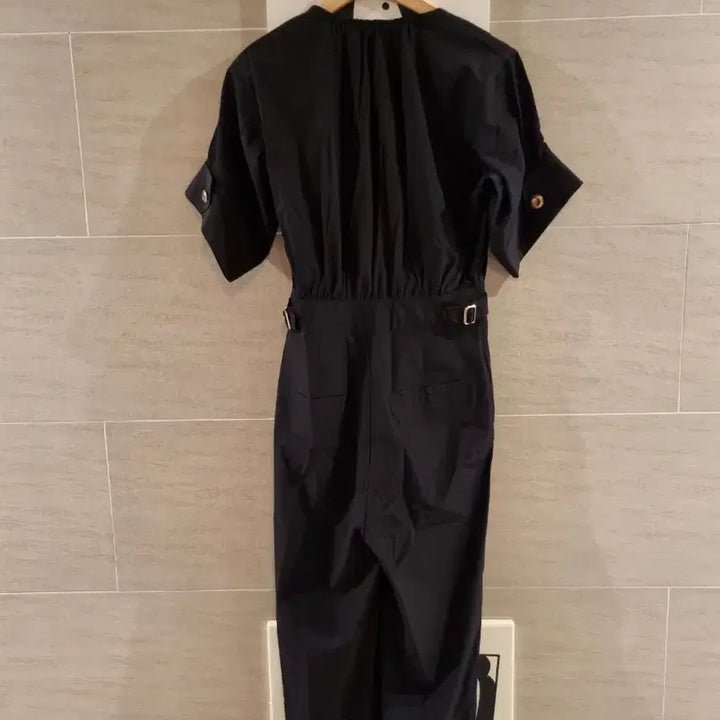 [BUNJANG] Jumpsuit with Gold Button Detail / 멋쟁이 금박단추포인트~점프수트
