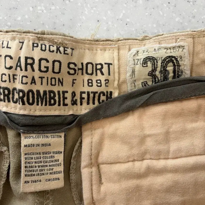 [BUNJANG] Abercrombie &amp; Fitch Cargo Shorts / 344. 아베크롬비 카고쇼츠