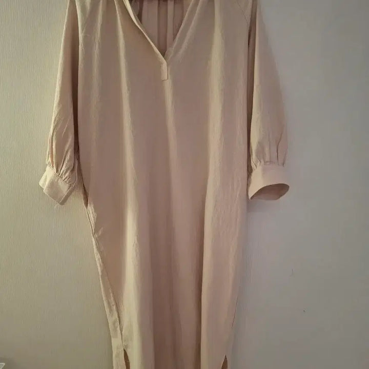 [BUNJANG] Cozy Beige Dress (Size M) / 베이지색 COZY한 원피스(M사이즈)