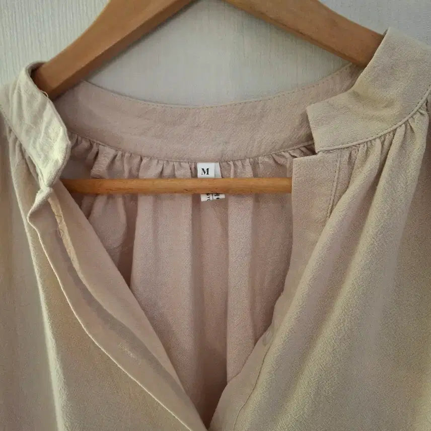 [BUNJANG] Cozy Beige Dress (Size M) / 베이지색 COZY한 원피스(M사이즈)