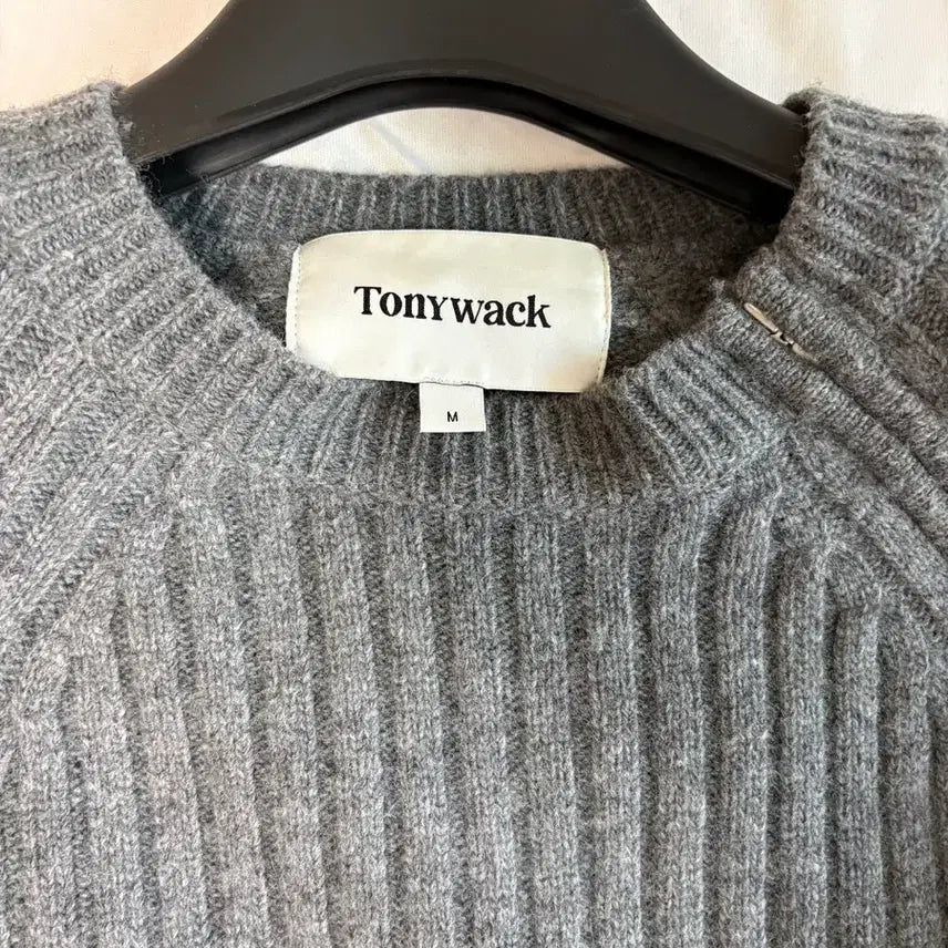 [BUNJANG] TonyWek Gray Knit Sweater / 24fw 토니웩 그레이 니트 m