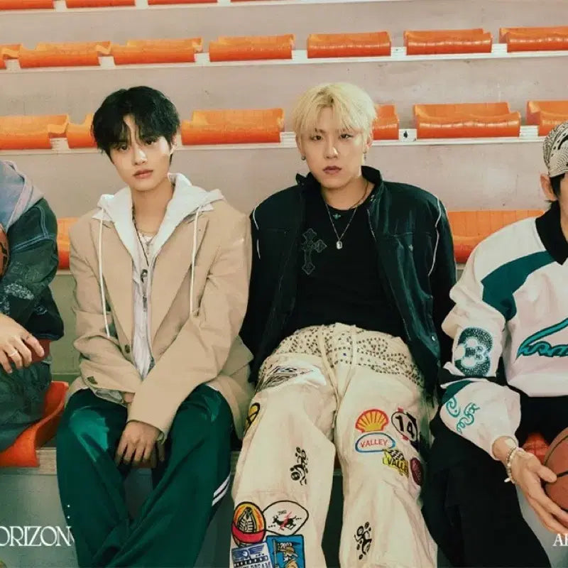 [BUNJANG] AB6IX Bottoms Up 3rd Album Photobook Version / AB6IX BOTTOMS UP 에이비식스 앨범 포토북 버전