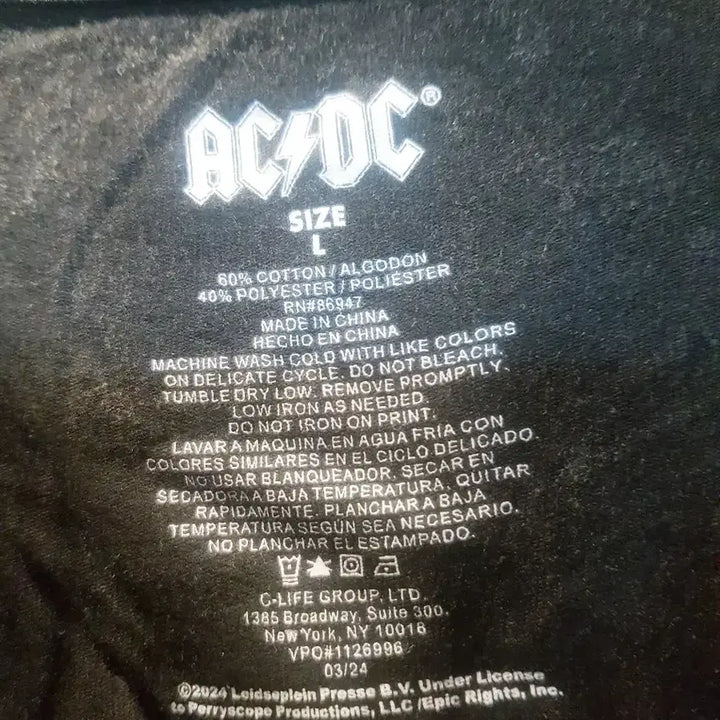 [BUNJANG] AC/DC Band T-shirt / AC/DC 굿즈 정품. 밴드 티셔츠. 미착.