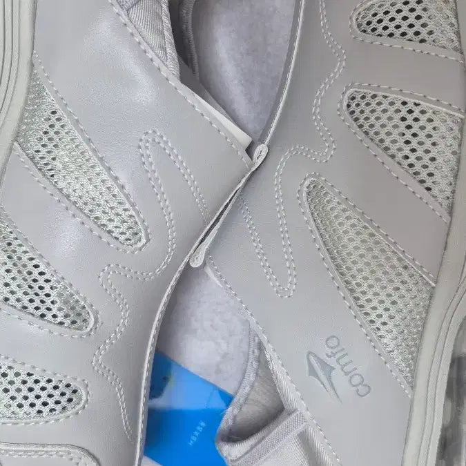 [BUNJANG] Komposta Nursing Shoes 240 New / 콤포스타 간호화 240 새상품