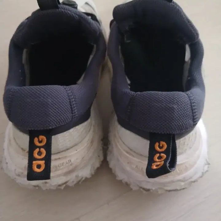 [SOLD OUT] 260사이즈 나이키 ACG 마운틴플라이2