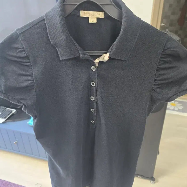 [BUNJANG] Burberry Black Polo T-shirt / 버버리 블랙 반팔 카라 티셔츠 M
