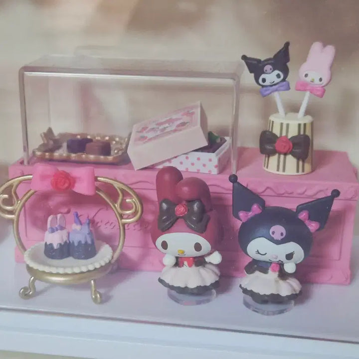 [BUNJANG] Re-Ment Sanrio My Melody Chocolatier Kuromi Figure Set (Bundle) / 리멘트 산리오 마이멜로디 쇼콜라티에 쿠로미 피규어 1, 3, 6 일괄