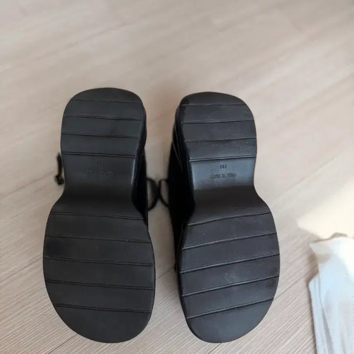 [BUNJANG] 328 Platform Mary Jane Shoes / 쓰리투에이티 스트랩 메리제인 플랫폼 슈즈