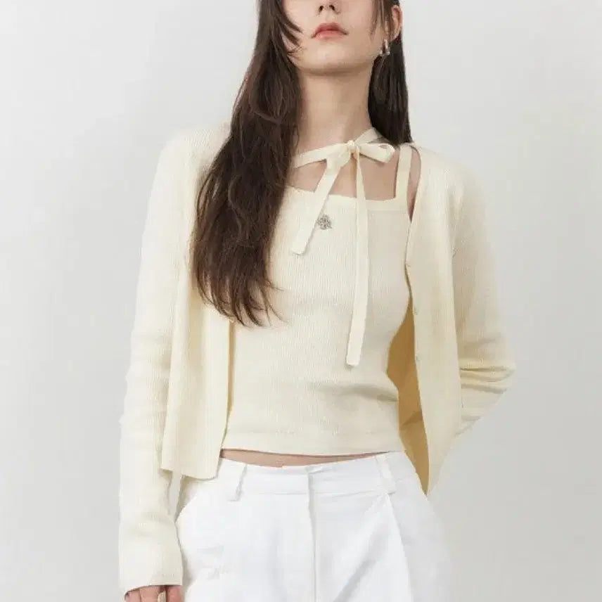 [BUNJANG] Citybreeze Sleek Strap Tank Cardigan Set Cream / 시티브리즈 슬릭 스트랩 나시 가디건 세트 크림 색상