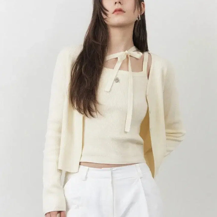 [BUNJANG] Citybreeze Sleek Strap Tank Cardigan Set Cream / 시티브리즈 슬릭 스트랩 나시 가디건 세트 크림 색상