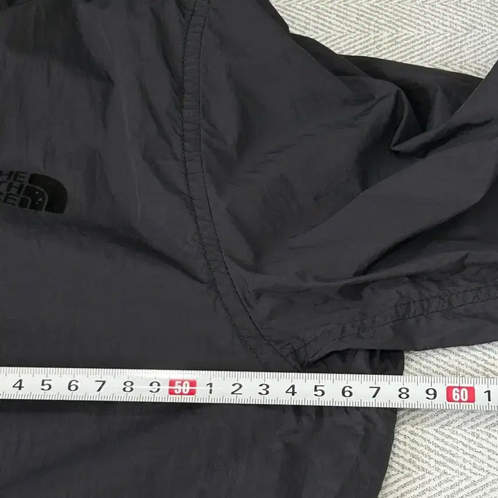 [BUNJANG] The North Face Lightweight Hooded Windbreaker Jacket (Men&