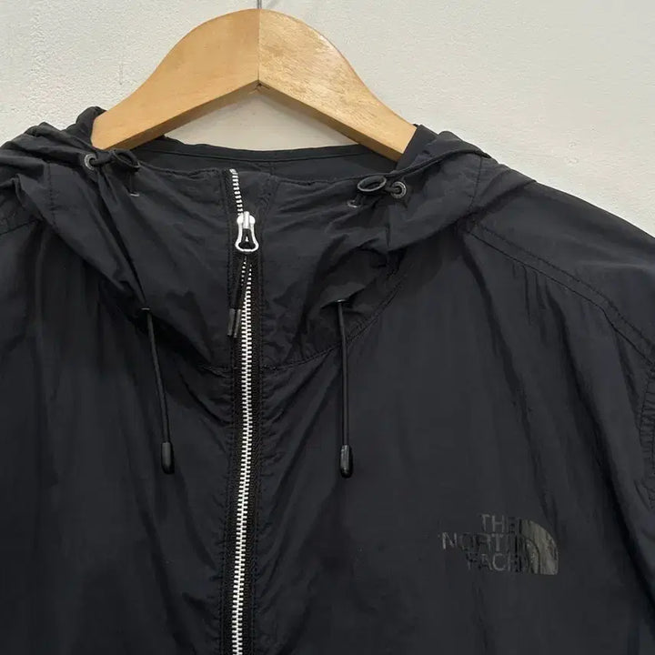 [BUNJANG] The North Face Lightweight Hooded Windbreaker Jacket (Men&