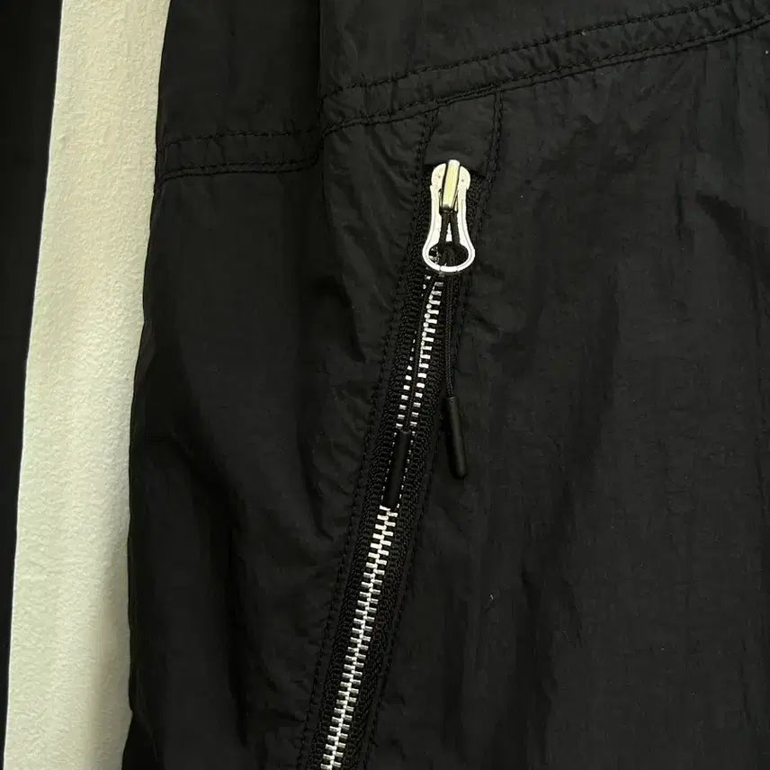 [BUNJANG] The North Face Lightweight Hooded Windbreaker Jacket (Men&