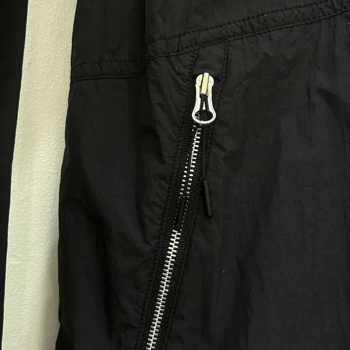[BUNJANG] The North Face Lightweight Hooded Windbreaker Jacket (Men&
