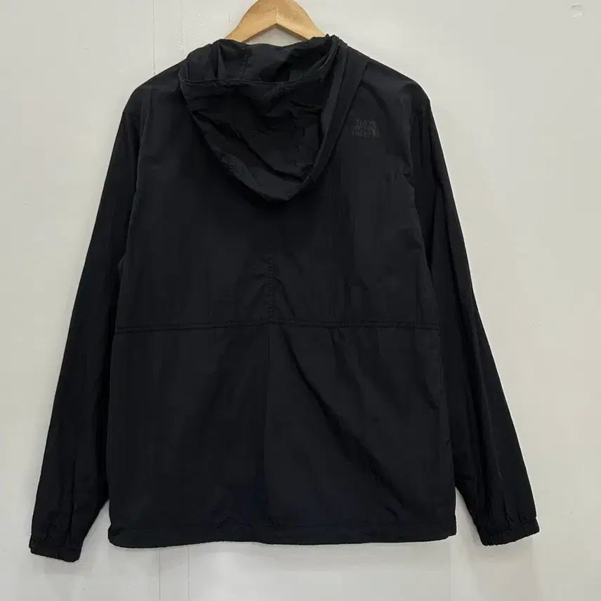 [BUNJANG] The North Face Lightweight Hooded Windbreaker Jacket (Men&