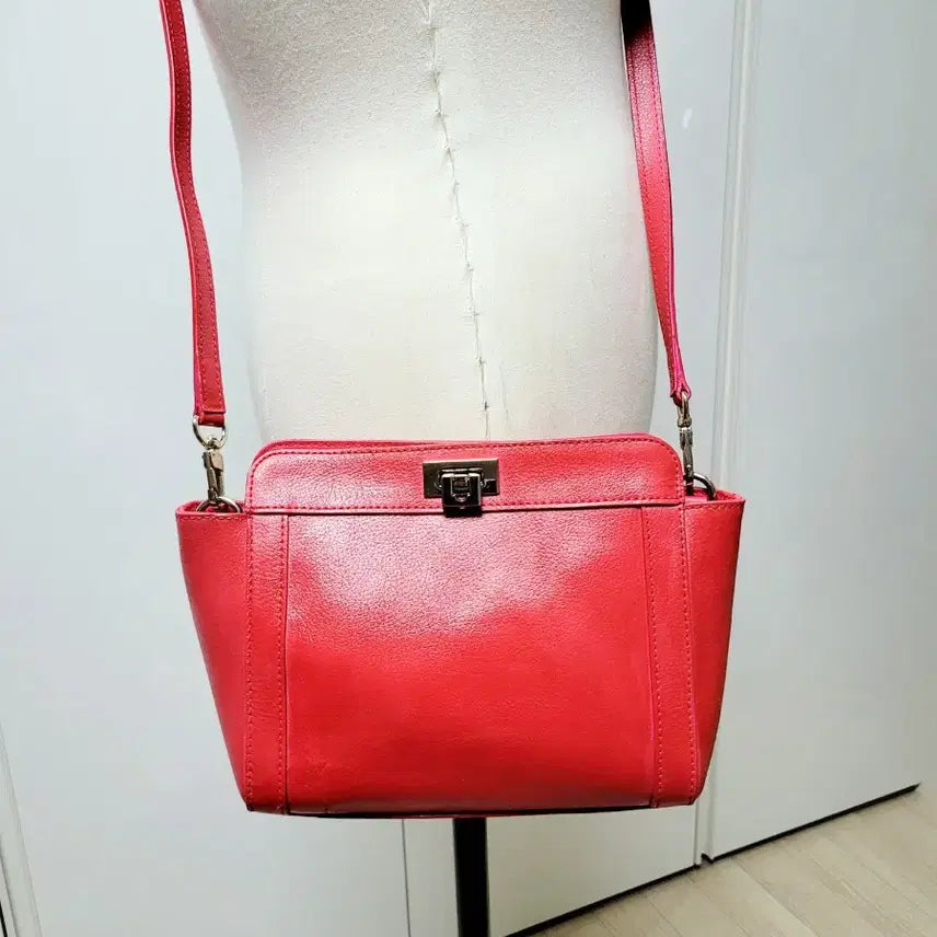 [BUNJANG] Vera Wang Mini Crossbody Bag / 정품)베라왕 미니 크로스백