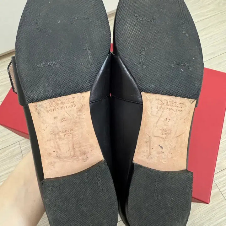 [BUNJANG] Bally 발리 블랙 레더 로퍼 금장 버클 / Bally 발리 블랙 레더 로퍼 금장 버클