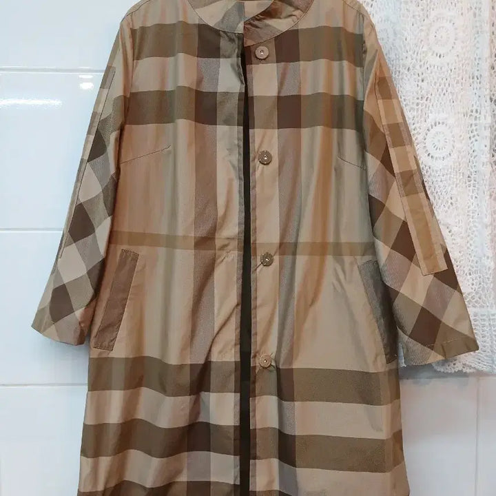 [SOLD OUT] 지센 체크 패턴 하프 코트 90