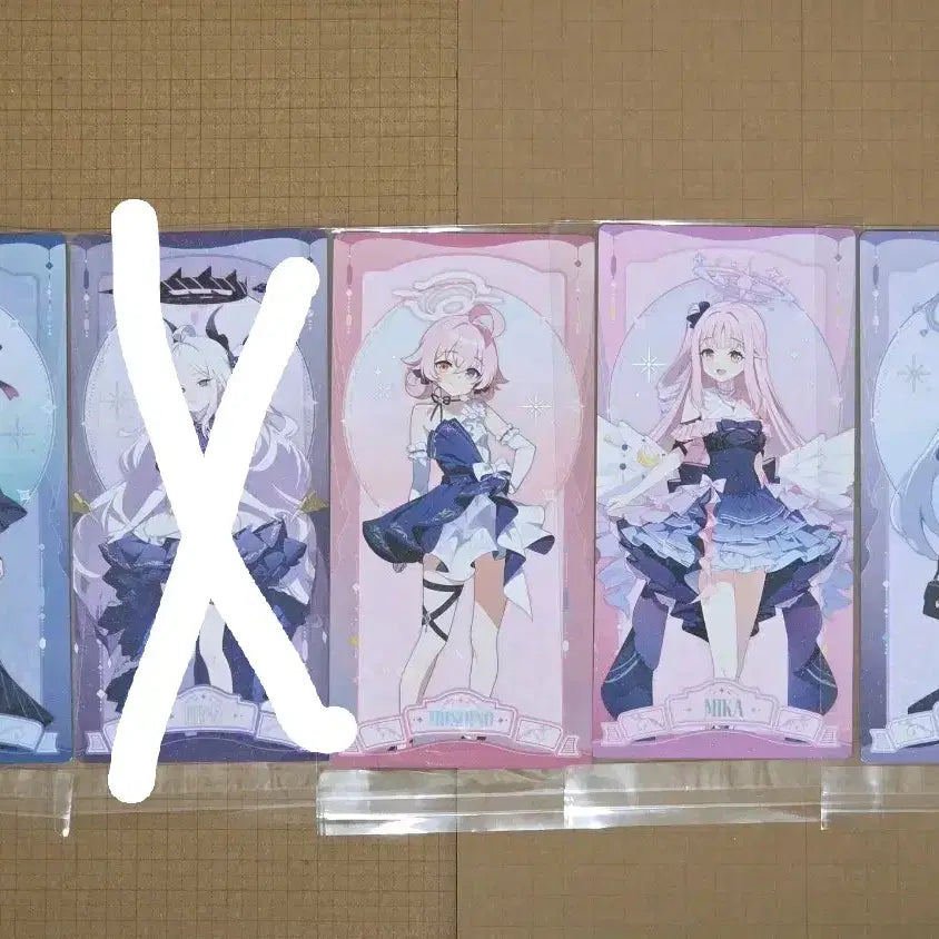 [BUNJANG] Blue Archive Collaboration Items / 블루아카이브 웨하스포토카드 아크릴 클리어파일 아리스 미카 히나 호시노