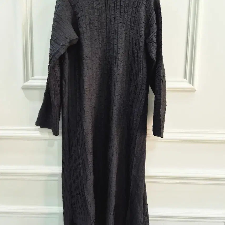 [BUNJANG] Pleats Please Black Long Pleated Cardigan / 플리츠  플리즈.  블랙 롱 플리츠 가디건