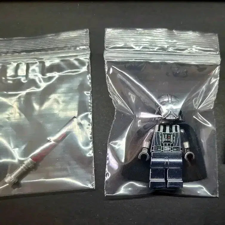 [BUNJANG] LEGO Star Wars Chrome Darth Vader 10th Anniversary Limited Edition Figure / 레고 스타워즈 크롬 다스베이더