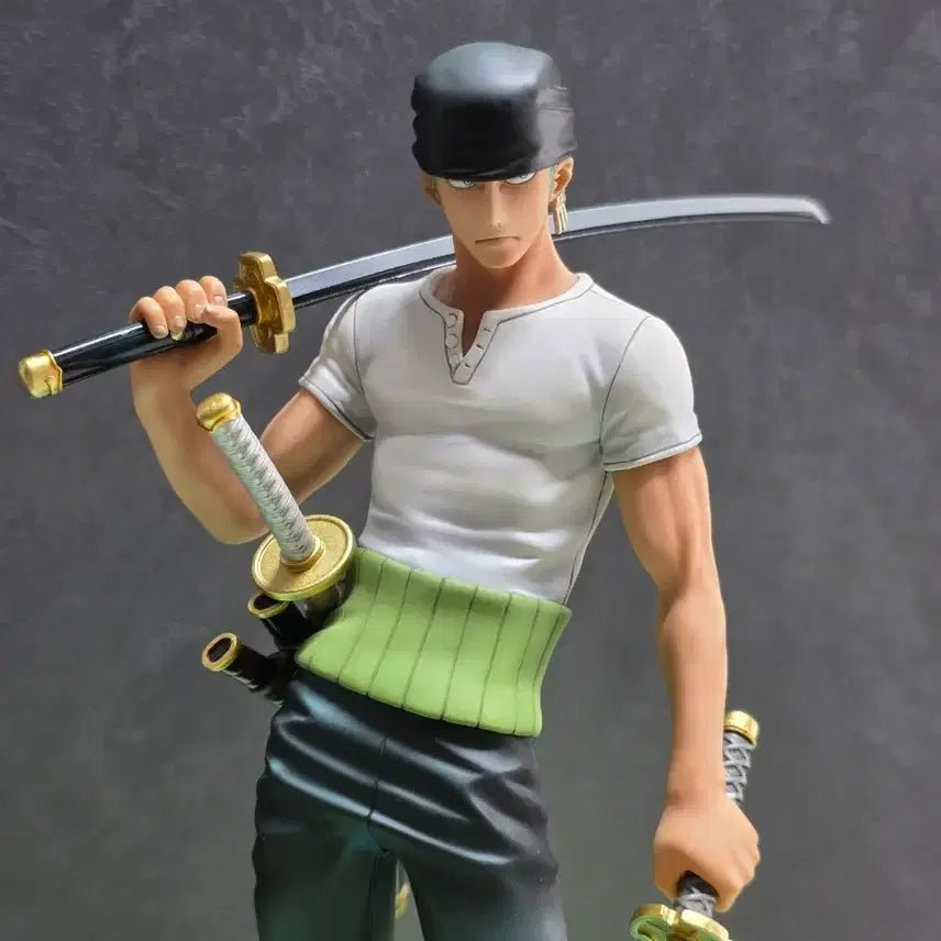 [BUNJANG] MegaHouse One Piece POP 10th Anniversary Zoro Figure / 원피스 POP 10주년 조로(내용수정)