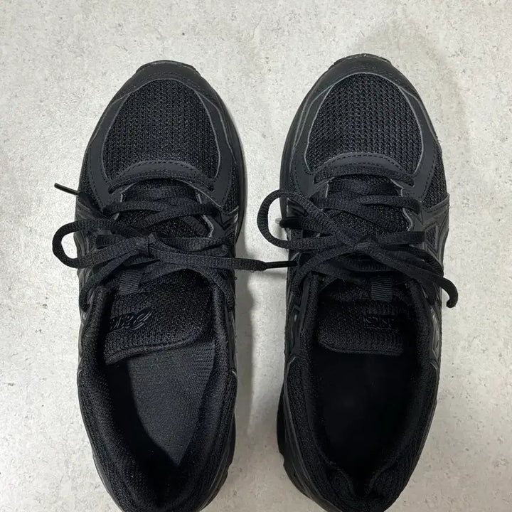 [BUNJANG] ASICS Jog 100 2 Black Shoes / 아식스 조그 100 2 블랙 230